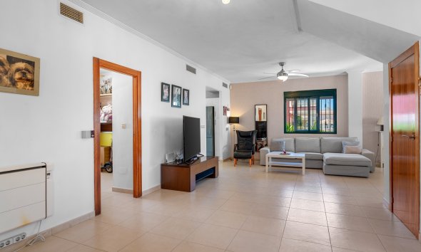 Resale - Villa - Ciudad Quesada