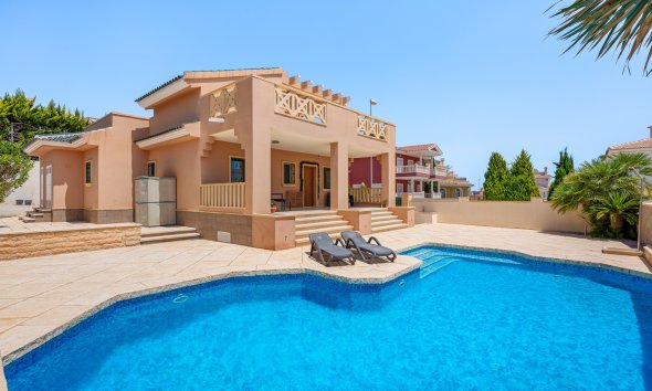 Resale - Villa - Ciudad Quesada