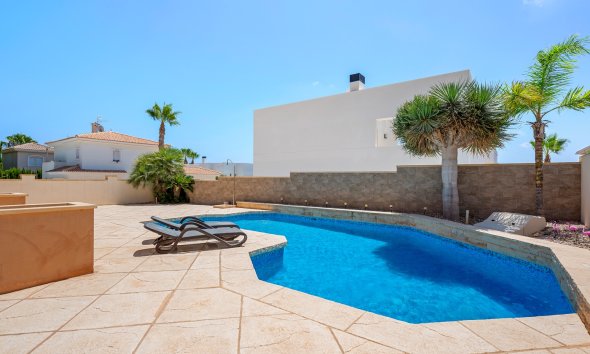 Resale - Villa - Ciudad Quesada