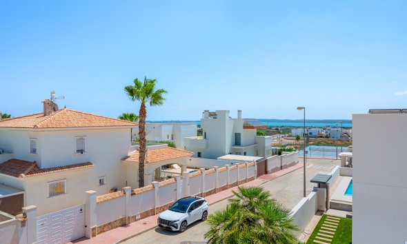 Resale - Villa - Ciudad Quesada