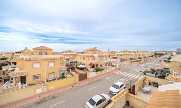 Resale - Terraced house / Townhouse - Ciudad Quesada