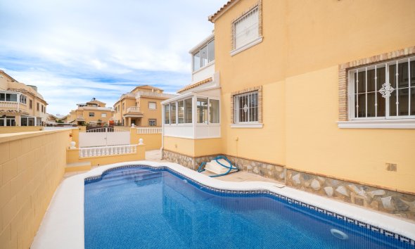 Resale - Terraced house / Townhouse - Ciudad Quesada