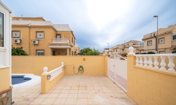 Resale - Terraced house / Townhouse - Ciudad Quesada