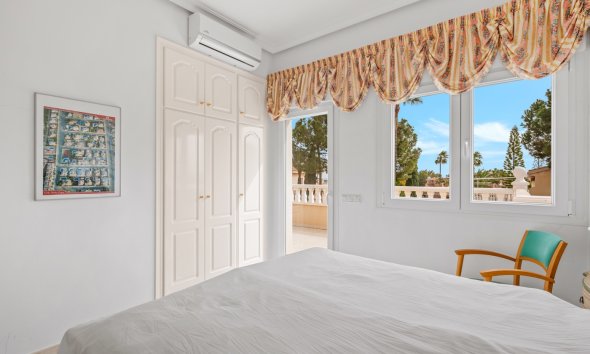 Resale - Villa / House - Ciudad Quesada
