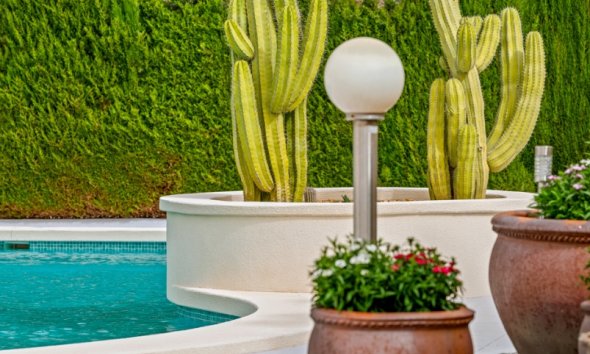 Resale - Villa / House - Ciudad Quesada