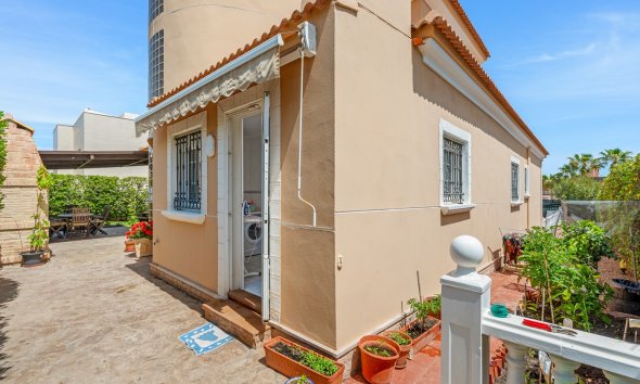 Rynek Wtórny - Willa - Torrevieja - La Mata
