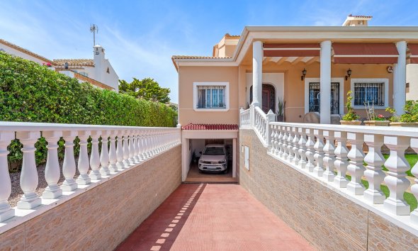 Rynek Wtórny - Willa - Torrevieja - La Mata