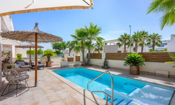 Resale - Villa / House - Benijofar