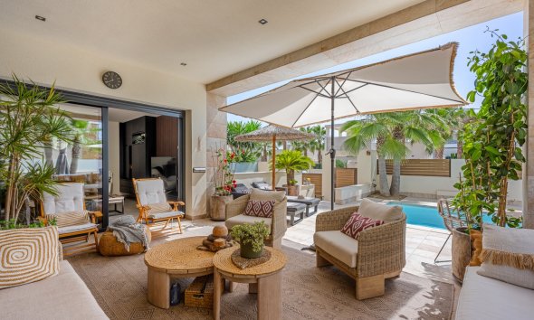 Resale - Villa / House - Benijofar