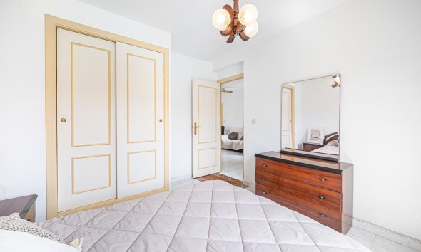 Resale - Apartment - Torrevieja
