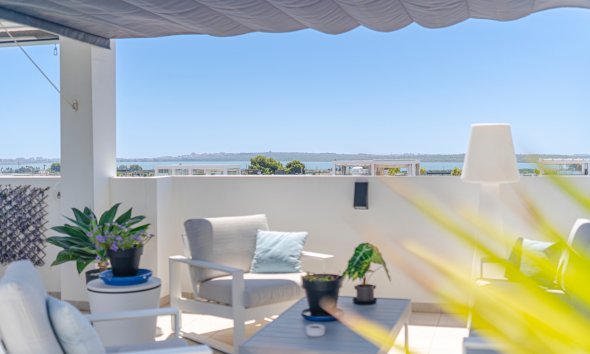 Reventa - Apartamento / Dúplex - Ciudad Quesada