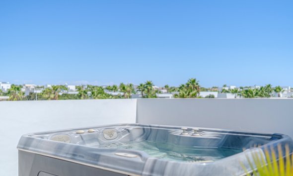Reventa - Apartamento / Dúplex - Ciudad Quesada