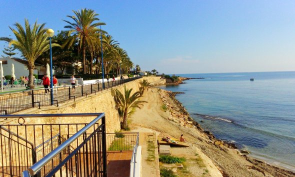 Resale - Apartament / Duplex - Orihuela Costa - La Ciñuelica