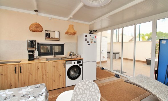 Reventa - Apartamento / Dúplex - San Miguel de Salinas