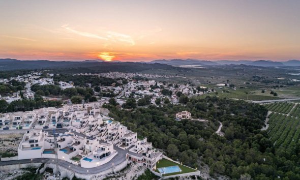 Reventa - Apartamento / Dúplex - San Miguel de Salinas