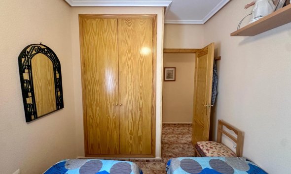 Resale - Apartament / Duplex - Torrevieja - La Mata