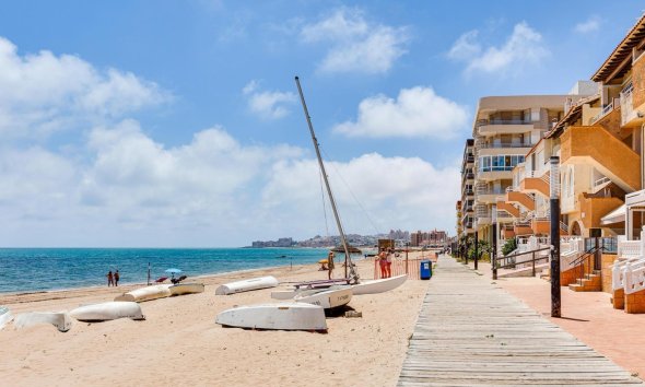 Resale - Apartament / Duplex - Torrevieja - La Mata