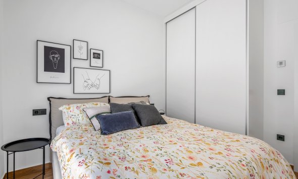 Reventa - Villa / Casa - Benijofar