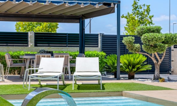 Reventa - Villa / Casa - Benijofar