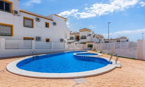Resale - Apartament / Duplex - Vistabella Golf Entre Naranjos - Costa Blanca