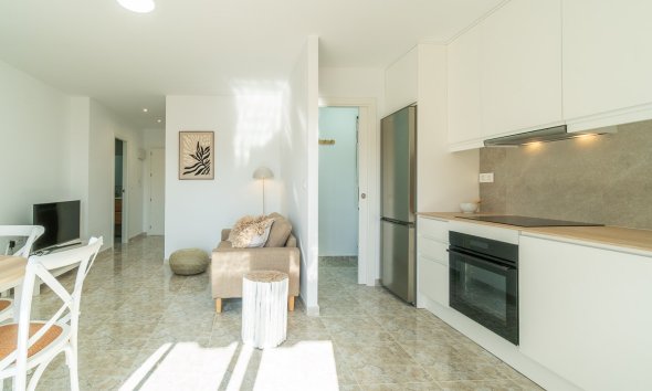Resale - Apartament / Duplex - Torrevieja - La Mata