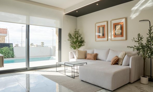 Obra nueva - Villa / Casa - Ciudad Quesada