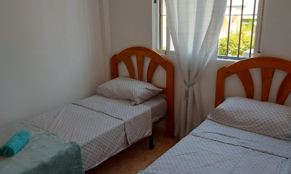Resale - Apartament / Duplex - Orihuela Costa - Playa Flamenca