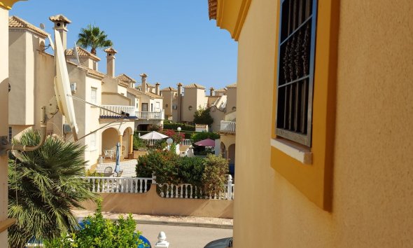 Resale - Apartament / Duplex - Orihuela Costa - Playa Flamenca