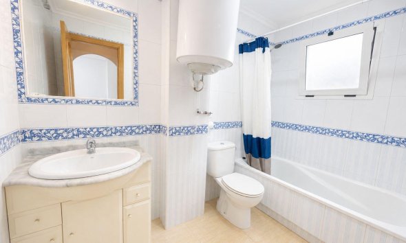 Rynek Wtórny - Apartament / Duplex - Torrevieja - Playa del Cura