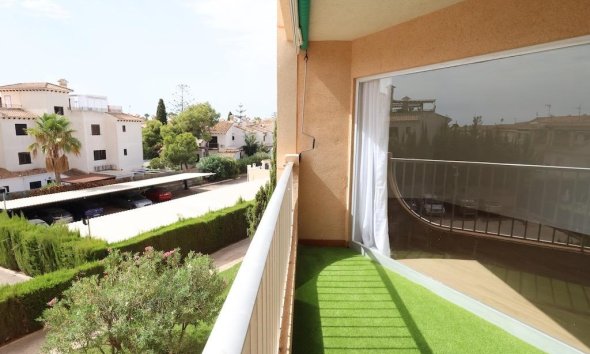 Reventa - Apartamento / Dúplex - Orihuela Costa - La Zenia