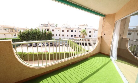 Reventa - Apartamento / Dúplex - Orihuela Costa - La Zenia