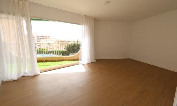 Reventa - Apartamento / Dúplex - Orihuela Costa - La Zenia