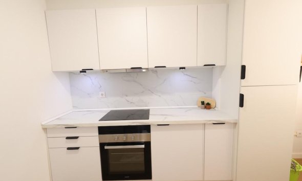 Reventa - Apartamento / Dúplex - Orihuela Costa - La Zenia