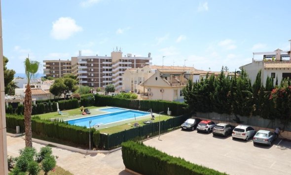 Reventa - Apartamento / Dúplex - Orihuela Costa - La Zenia