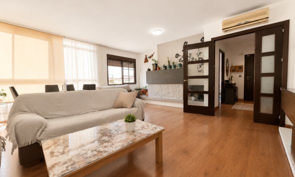 Resale - Apartament / Duplex - Rojales