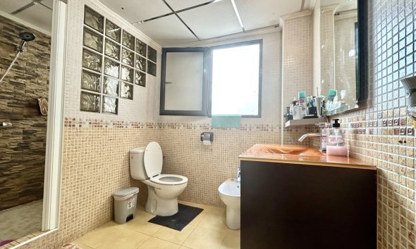 Resale - Apartament / Duplex - Rojales