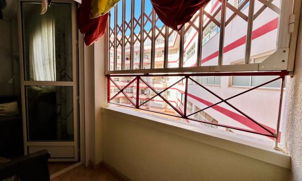Resale - Apartament / Duplex - Torrevieja
