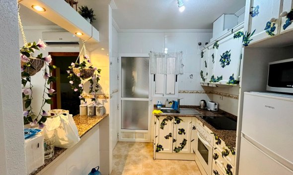 Resale - Apartament / Duplex - Torrevieja