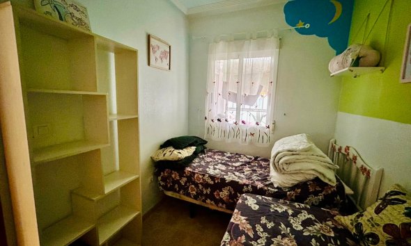 Resale - Apartament / Duplex - Torrevieja