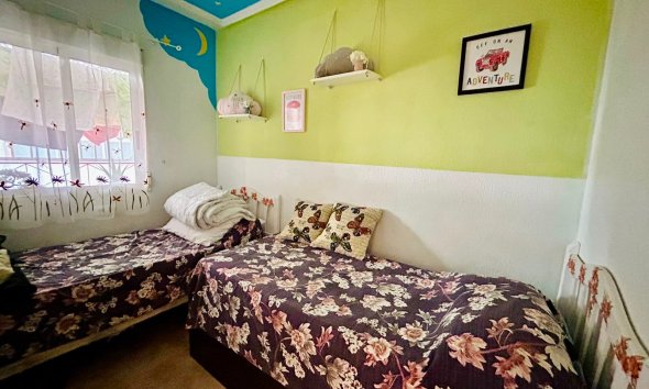 Resale - Apartament / Duplex - Torrevieja