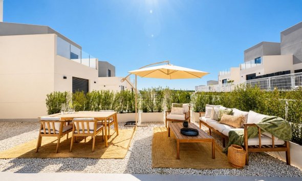 New Build - Townhouse / Terraced House - Baños y Mendigo
