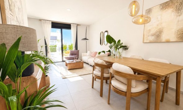 New Build - Townhouse / Terraced House - Baños y Mendigo