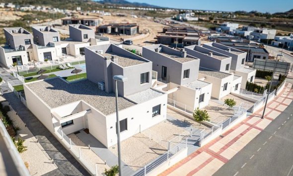 New Build - Townhouse / Terraced House - Baños y Mendigo