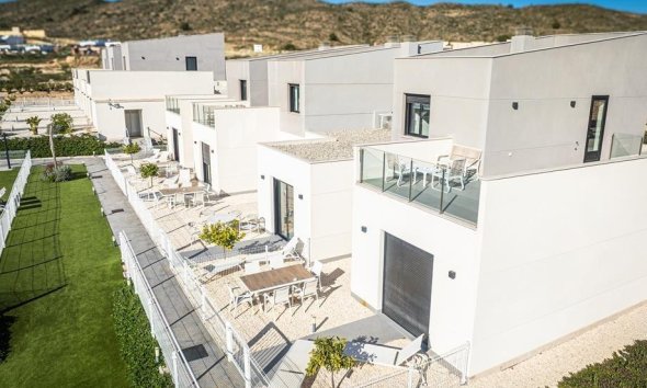 New Build - Townhouse / Terraced House - Baños y Mendigo