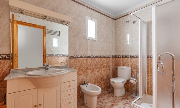 Resale - Apartament / Duplex - La Mata - Playa