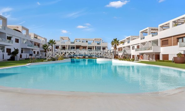Resale - Apartament / Duplex - Torrevieja - Los Balcones