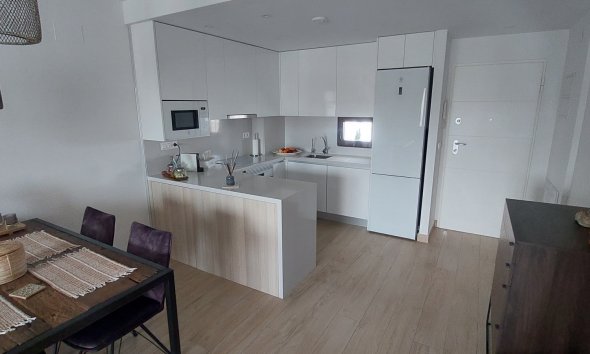Resale - Apartament / Duplex - Torrevieja - Los Balcones