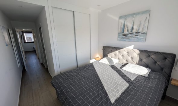 Resale - Apartament / Duplex - Torrevieja - Los Balcones