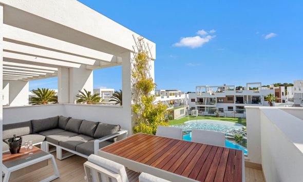 Resale - Apartament / Duplex - Torrevieja - Los Balcones