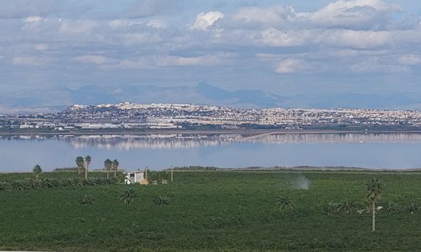 Resale - Apartament / Duplex - Torrevieja - Los Balcones